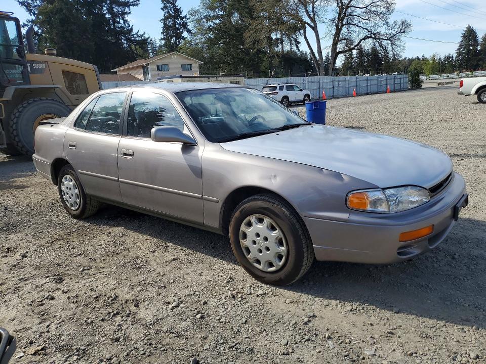 51371496 :رقم المزاد ، JT2BG12K8T0346030 vin ، 1996 Toyota Camry مزاد بيع