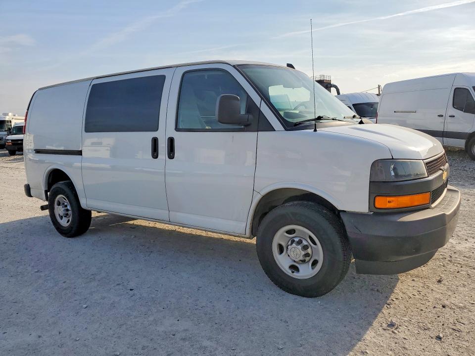 Продаж на аукціоні авто 2019 Chev Express G2500, vin: 1GCWGAFP2K1367866, номер лоту: 52971316