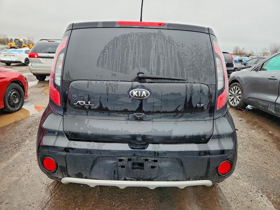 49596846 :رقم المزاد ، KNDJP3A51J7603608 vin ، 2018 Kia Soul مزاد بيع
