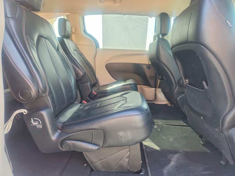 Продажа на аукционе авто 2019 Chrysler Pacifica, vin: 2C4RC1BG1KR626194, номер лота: 49139356