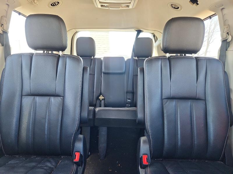 Продаж на аукціоні авто 2013 Chrysler Town & Country, vin: 2C4RC1BG0DR808083, номер лоту: 49385636