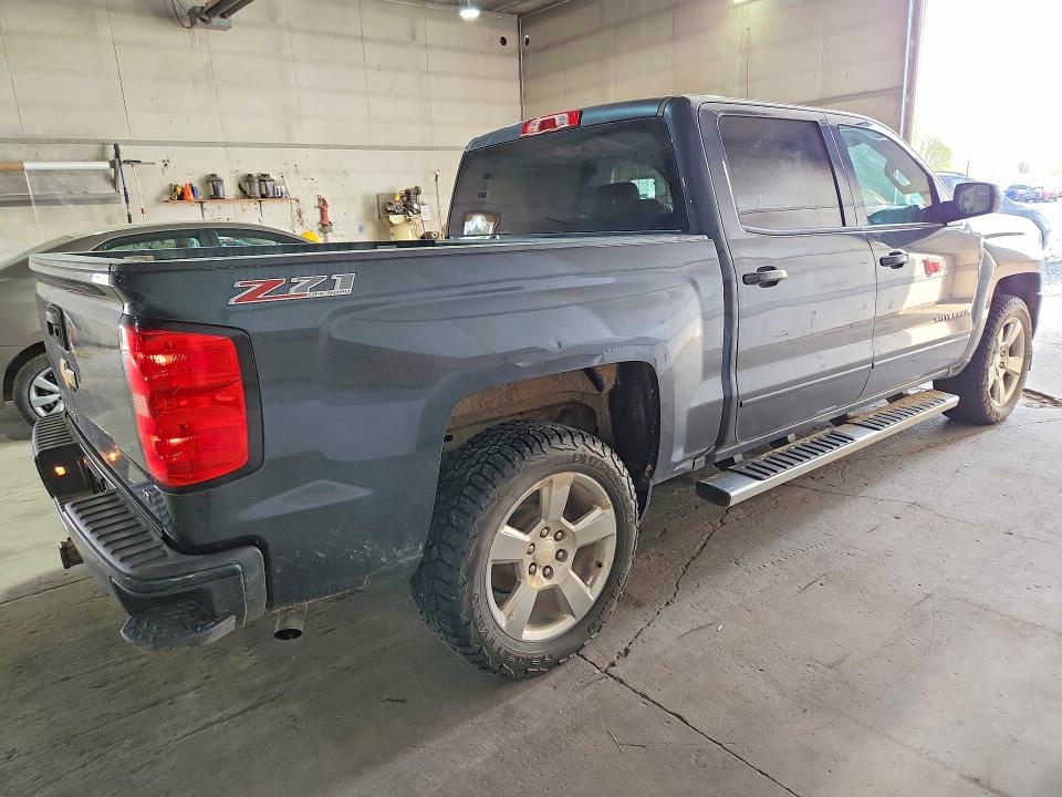 Aukcja sprzedaży 2017 Chevrolet Silverado, vin: 3GCUKREC7HG374888, numer aukcji: 50940236