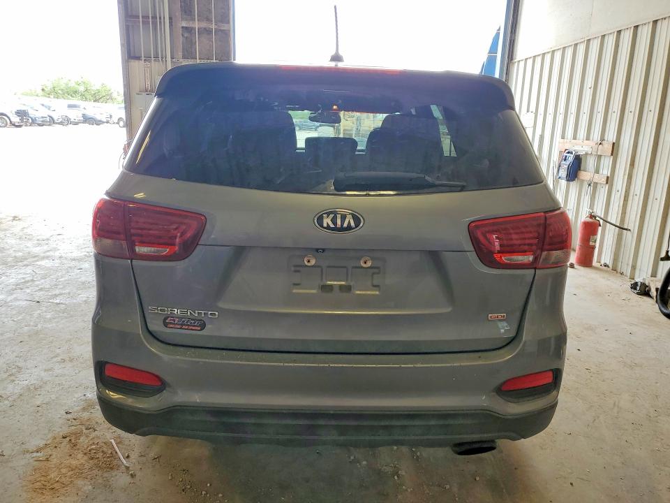 Продажа на аукционе авто 2020 Kia Sorento, vin: 5XYPG4A31LG652411, номер лота: 51697586