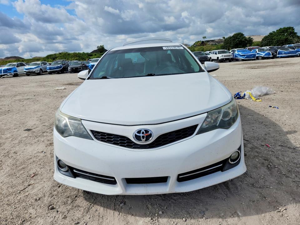 Продажа на аукционе авто 2014 Toyota Camry, vin: 4T1BF1FK5EU414084, номер лота: 50553616