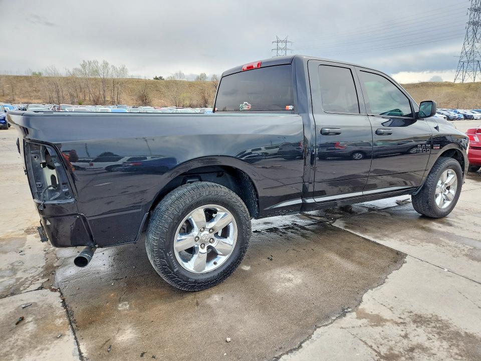 48333426 :رقم المزاد ، 1C6RR7FT4JS301472 vin ، 2018 Ram 1500 مزاد بيع