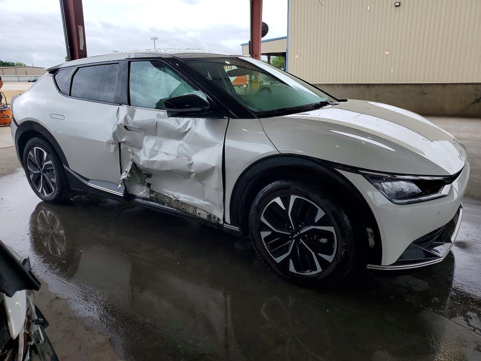 Продажа на аукционе авто 2024 Kia Ev6, vin: KNDC34LA2R5194921, номер лота: 51023376