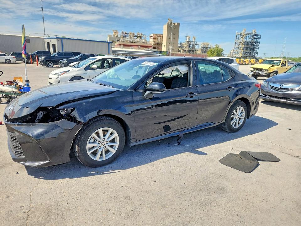 Auction sale of the 2025 Toyota Camry, vin: 4T1DAACK9SU585797, lot number: 50077716