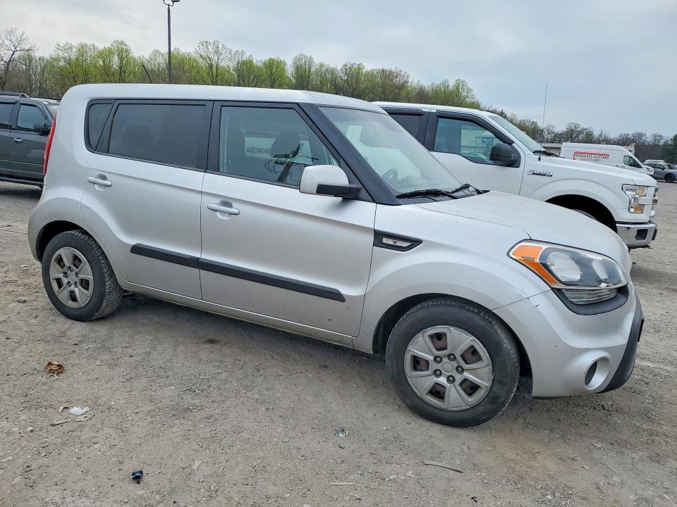 49565606 :رقم المزاد ، KNDJT2A51C7449894 vin ، 2012 Kia Soul مزاد بيع