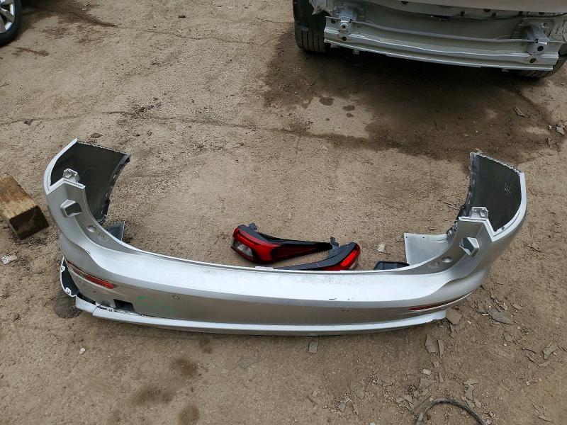 50640236 :رقم المزاد ، JA4J4VA82NZ090274 vin ، 2022 Mitsubishi Outlander مزاد بيع