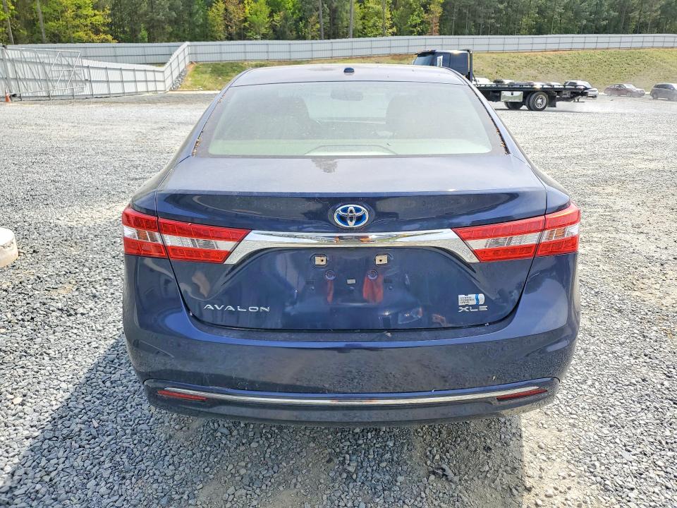 48654446 :رقم المزاد ، 4T1BD1EB8FU047450 vin ، 2015 Toyota Avalon Hybrid مزاد بيع