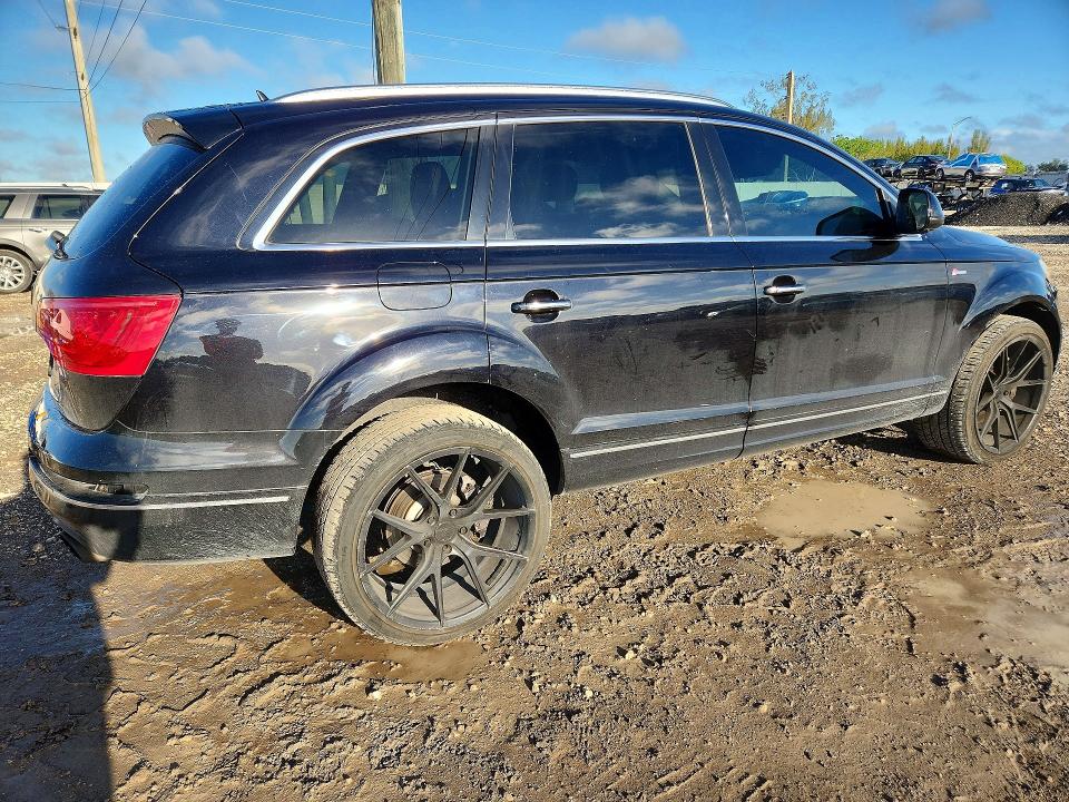 48101896 :رقم المزاد ، WA1LGAFE7DD007053 vin ، 2013 Audi Q7 مزاد بيع