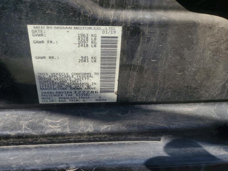 48677576 :رقم المزاد ، 1N4BL4BV1KN322786 vin ، 2019 Nissan Altima مزاد بيع