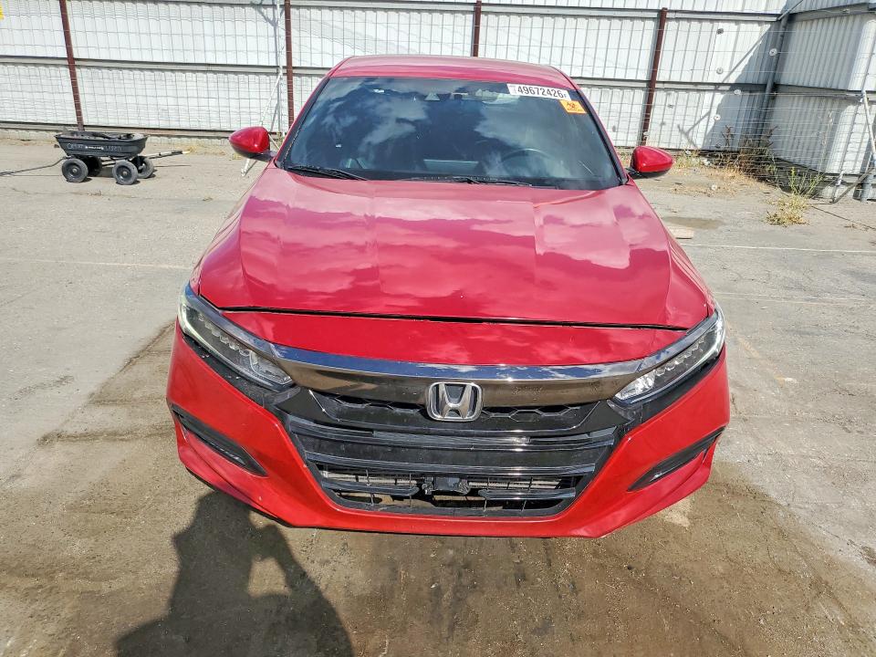 Продажа на аукционе авто 2018 Honda Accord, vin: 1HGCV1F36JA005366, номер лота: 49672426
