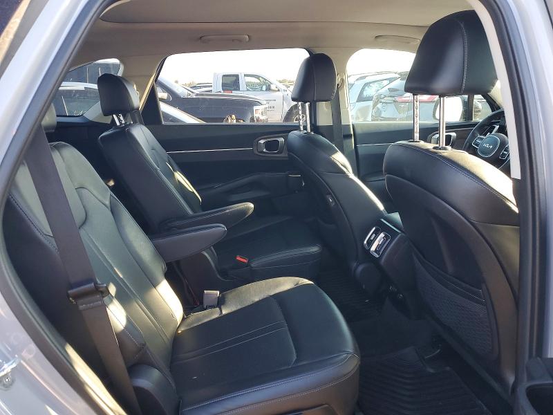 2022 Kia Sorento მანქანა იყიდება აუქციონზე, vin: 5XYRH4LF9NG121215, აუქციონის ნომერი: 48825876