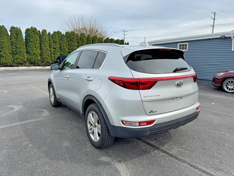 52049506 :رقم المزاد ، KNDPMCAC7H7037286 vin ، 2017 Kia Sportage مزاد بيع