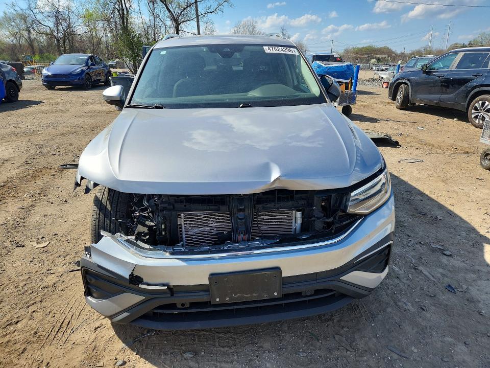 2022 Volkswagen Tiguan მანქანა იყიდება აუქციონზე, vin: 3VV2B7AX4NM147757, აუქციონის ნომერი: 47624296