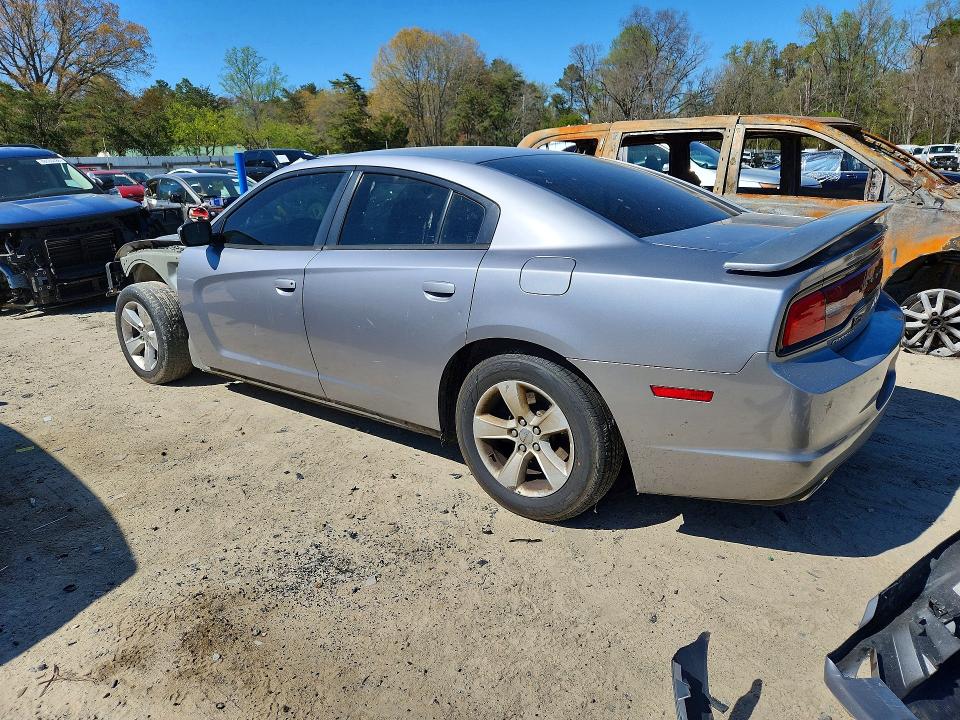 48582816 :رقم المزاد ، 2C3CDXBG8DH689814 vin ، 2013 Dodge Charger مزاد بيع