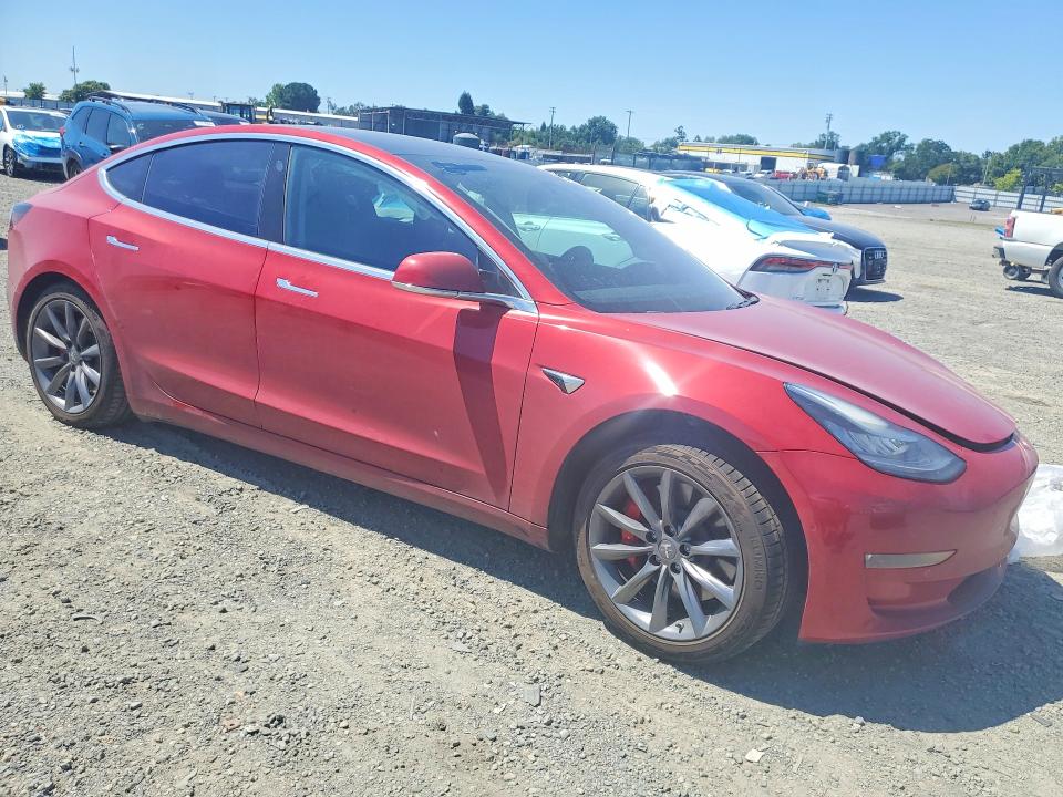 Продаж на аукціоні авто 2019 Tesla Model 3, vin: 5YJ3E1EBXKF393038, номер лоту: 51572356