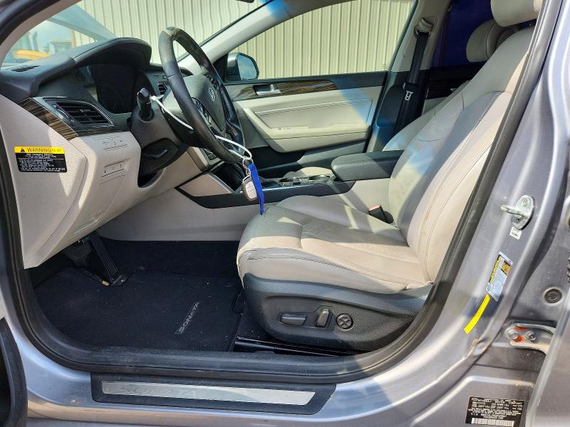 2016 Hyundai Sonata Plug-in Hybrid მანქანა იყიდება აუქციონზე, vin: KMHE54L29GA029847, აუქციონის ნომერი: 49322066
