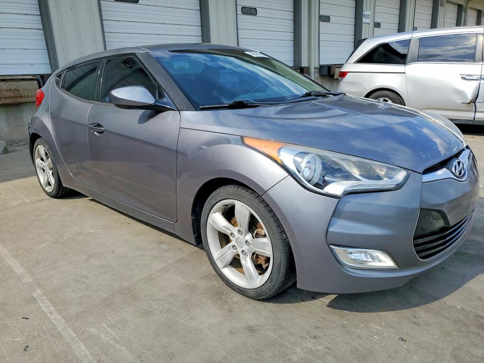 2014 Hyundai Veloster მანქანა იყიდება აუქციონზე, vin: KMHTC6AD8EU217123, აუქციონის ნომერი: 49606436