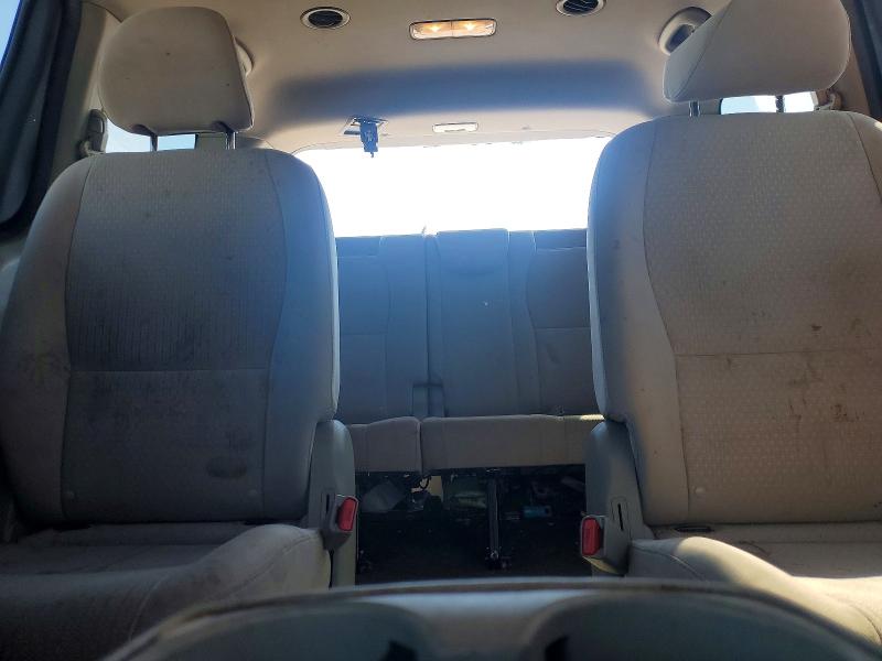 51458296 :رقم المزاد ، KNDMB5C19H6306362 vin ، 2017 Kia Sedona مزاد بيع
