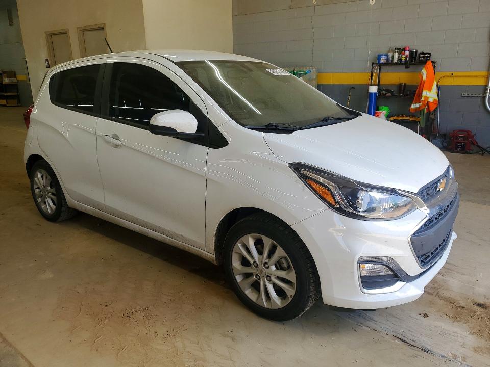48665786 :رقم المزاد ، KL8CD6SAXMC220818 vin ، 2021 Chevrolet Spark مزاد بيع