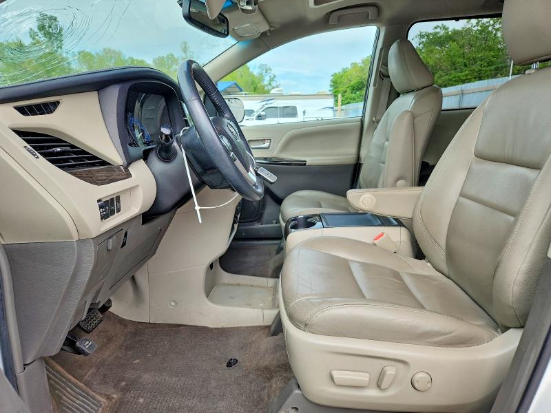 Продаж на аукціоні авто 2017 Toyota Sienna, vin: 5TDYZ3DC3HS821214, номер лоту: 51894356