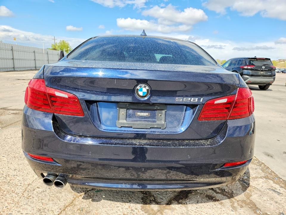 51875556 :رقم المزاد ، WBA5A5C57GG350909 vin ، 2016 Bmw 528 مزاد بيع
