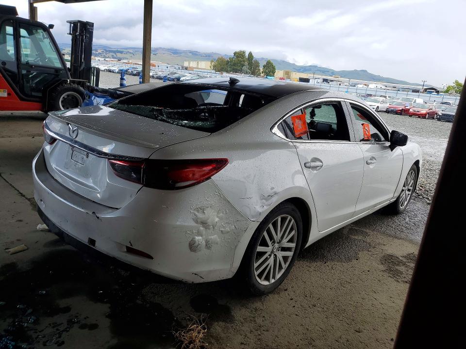 Продаж на аукціоні авто 2017 Mazda 6, vin: JM1GL1X54H1111038, номер лоту: 50679956
