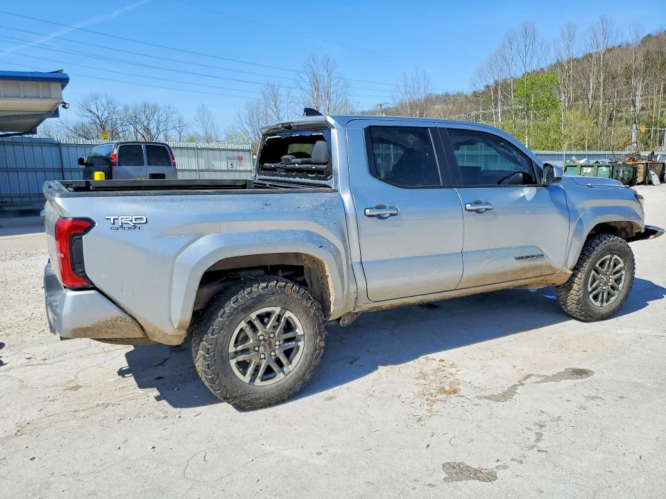 49360786 :رقم المزاد ، 3TYLB5JNXRT047422 vin ، 2024 Toyota Tacoma مزاد بيع