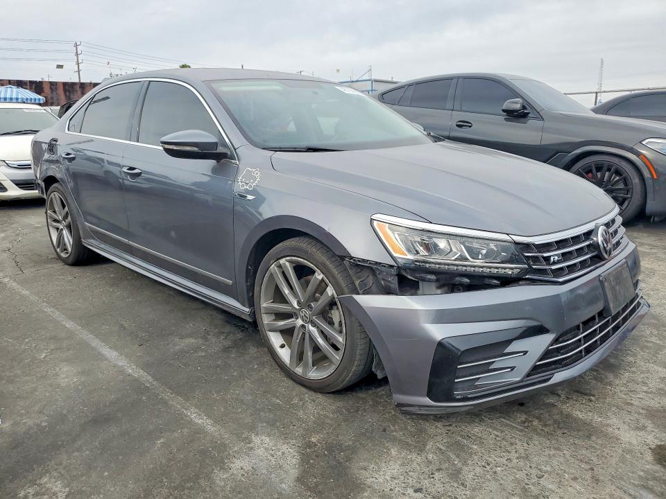 Продаж на аукціоні авто 2017 Volkswagen Passat, vin: 1VWDT7A31HC062153, номер лоту: 48758656