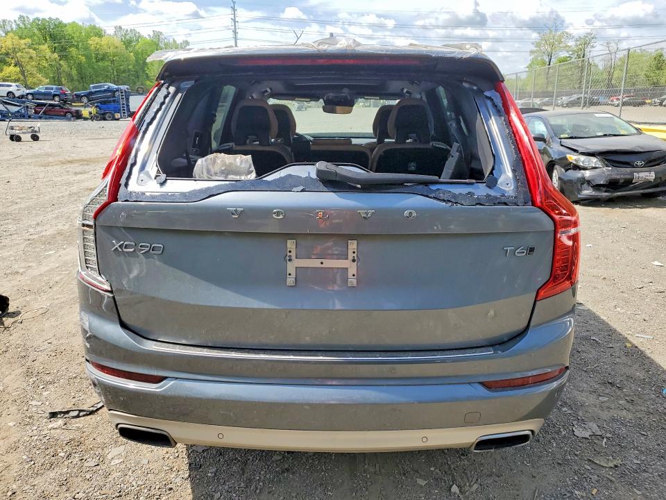 49940676 :رقم المزاد ، YV4A22PK0J1328187 vin ، 2018 Volvo Xc90 مزاد بيع