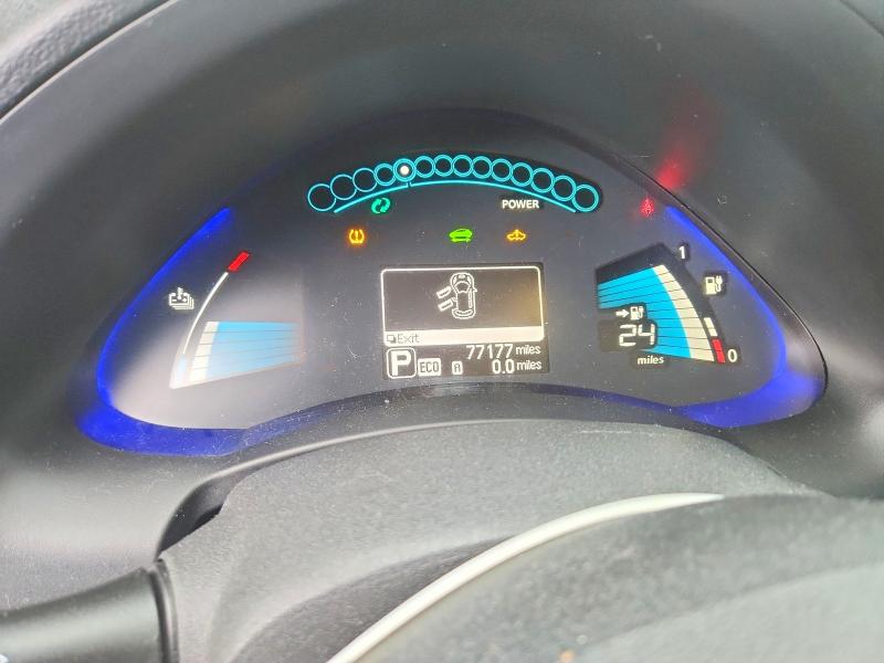 49196436 :رقم المزاد ، 1N4AZ0CP9FC320109 vin ، 2015 Nissan Leaf مزاد بيع