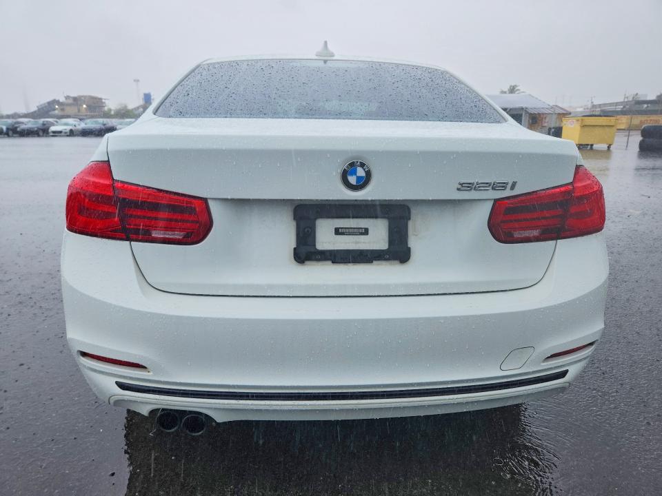 2016 Bmw 328 მანქანა იყიდება აუქციონზე, vin: WBA8E9C5XGK648635, აუქციონის ნომერი: 48656556