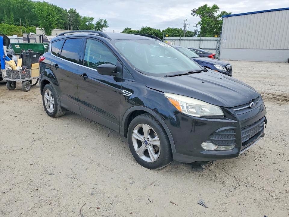 51033156 :رقم المزاد ، 1FMCU0GX1GUB45910 vin ، 2016 Ford Escape مزاد بيع