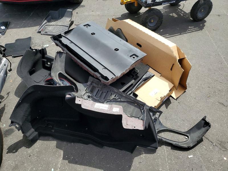 47896216 :رقم المزاد ، WDDZF4JBXKA662927 vin ، 2019 Mercedes-benz E مزاد بيع