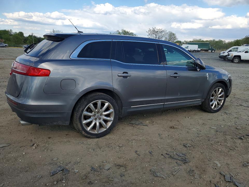 Aukcja sprzedaży 2010 Lincoln Townhouse Mkt, vin: 2LMHJ5AR4ABJ17977, numer aukcji: 50567916