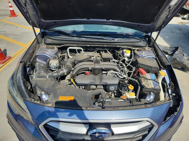 2018 Subaru Legacy მანქანა იყიდება აუქციონზე, vin: 4S3BNAA65J3020523, აუქციონის ნომერი: 51013446