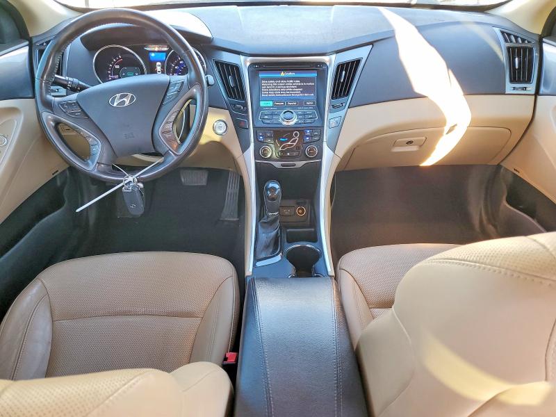 Auction sale of the 2013 Hyundai Sonata Hybrid, vin: KMHEC4A41DA100092, lot number: 48523596