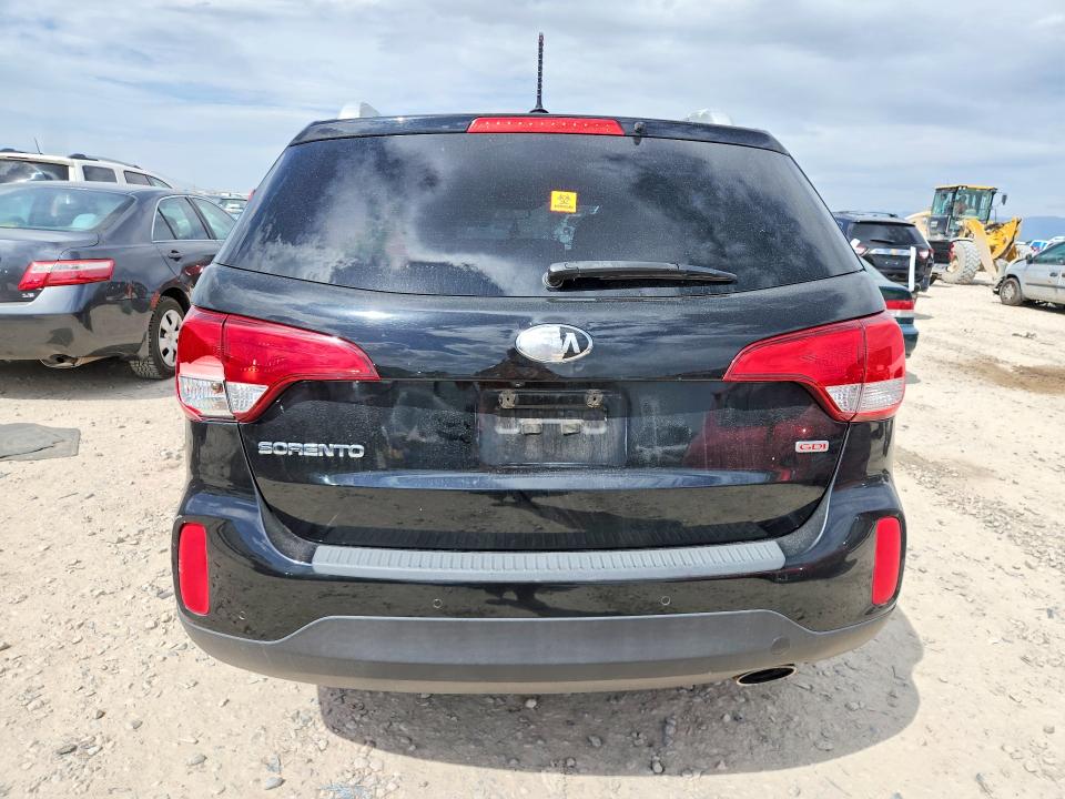 49475166 :رقم المزاد ، 5XYKT4A78FG551735 vin ، 2015 Kia Sorento مزاد بيع