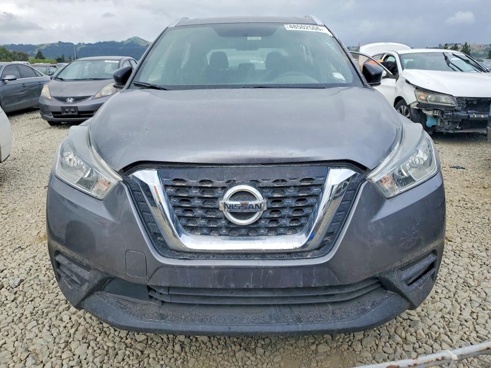 48502506 :رقم المزاد ، 3N1CP5CU1JL521367 vin ، 2018 Nissan Kicks مزاد بيع