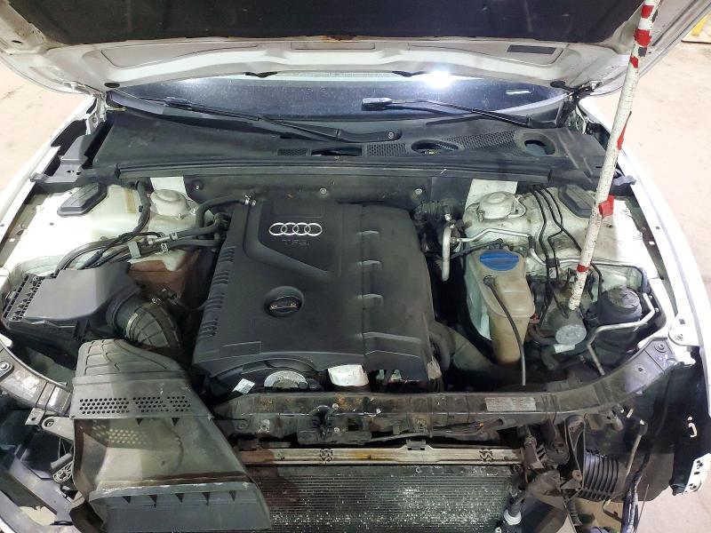 Продажа на аукционе авто 2010 Audi A5, vin: WAUCFAFR8AA024143, номер лота: 48816996