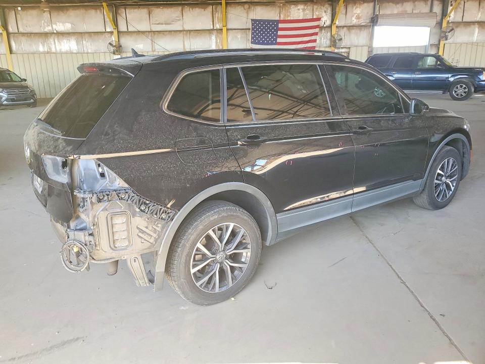 52050966 :رقم المزاد ، 3VV3B7AX0KM158075 vin ، 2019 Volkswagen Tiguan مزاد بيع