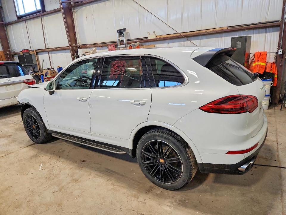 2016 Porsche Cayenne მანქანა იყიდება აუქციონზე, vin: WP1AA2A20GLA04621, აუქციონის ნომერი: 48494976