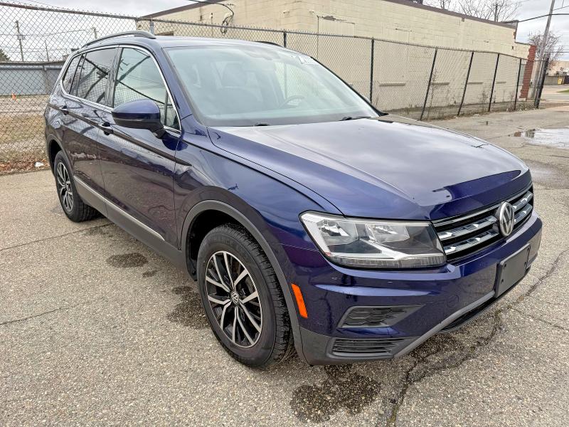 Продажа на аукционе авто 2021 Volkswagen Tiguan, vin: 3VV3B7AX3MM101968, номер лота: 50925516
