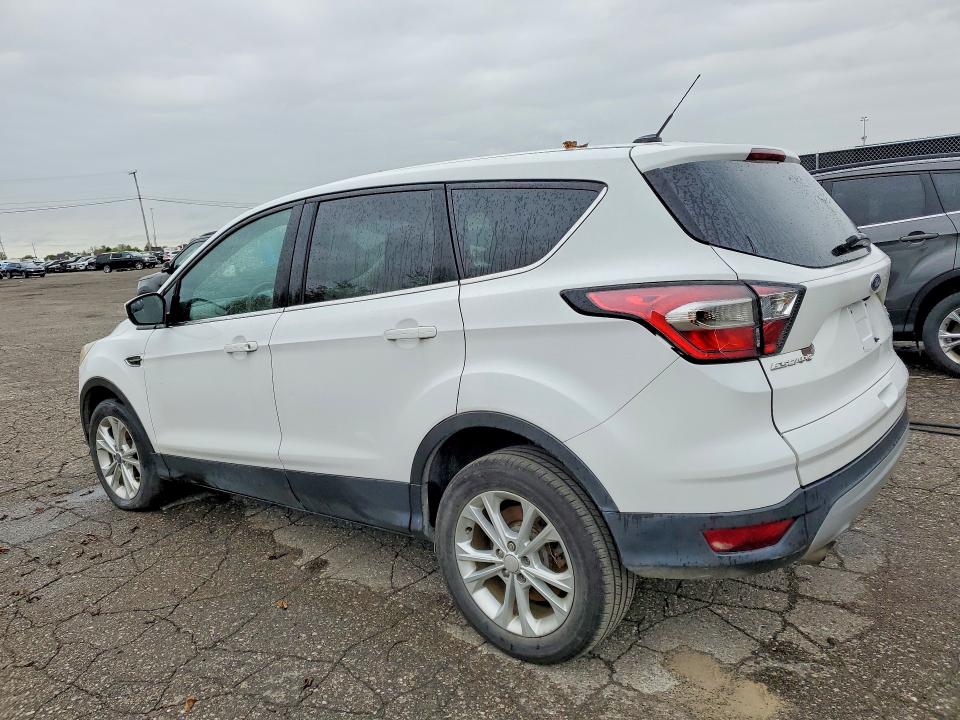 Auction sale of the 2017 Ford Escape, vin: 1FMCU0GD9HUC63386, lot number: 51598676
