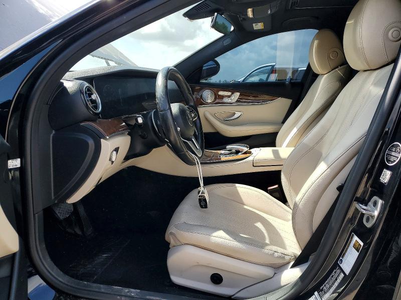 50213936 :رقم المزاد ، WDDZF8DB1LA701019 vin ، 2020 Mercedes-benz E مزاد بيع