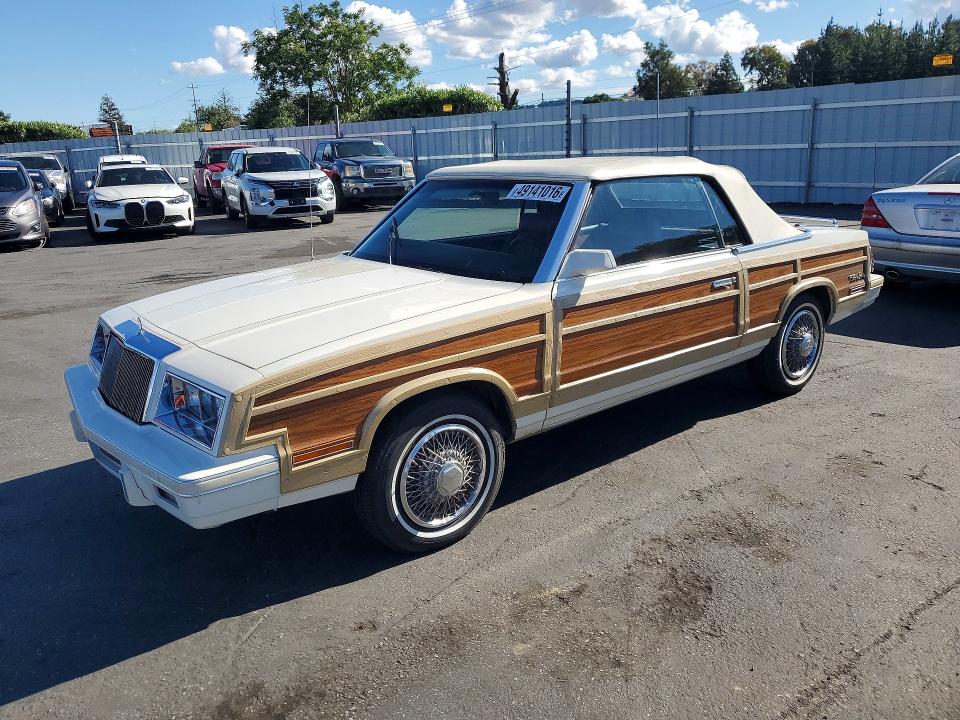 1984 Chrysler Lebaron მანქანა იყიდება აუქციონზე, vin: 1C3BC55G1EG121786, აუქციონის ნომერი: 49141016