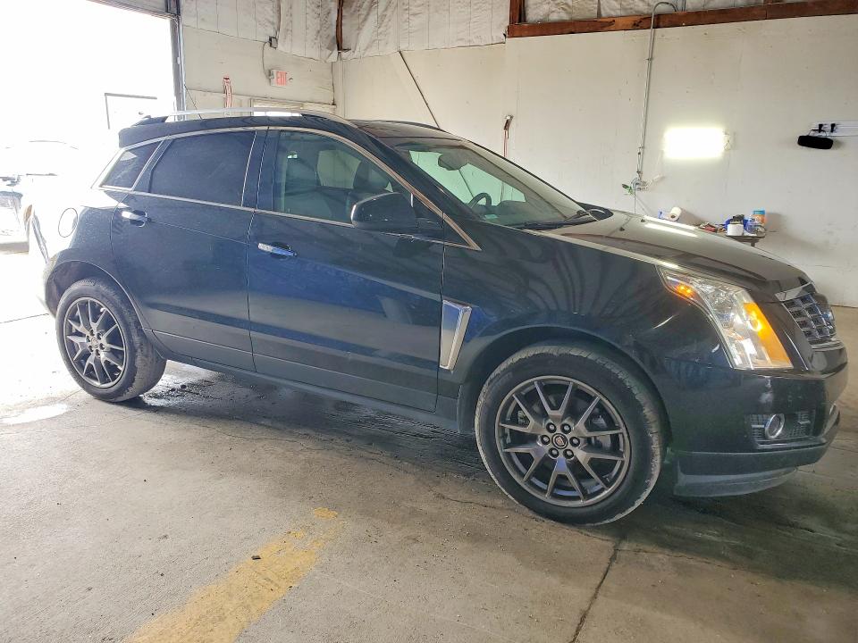 51596036 :رقم المزاد ، 3GYFNCE37GS569800 vin ، 2016 Cadillac Srx مزاد بيع