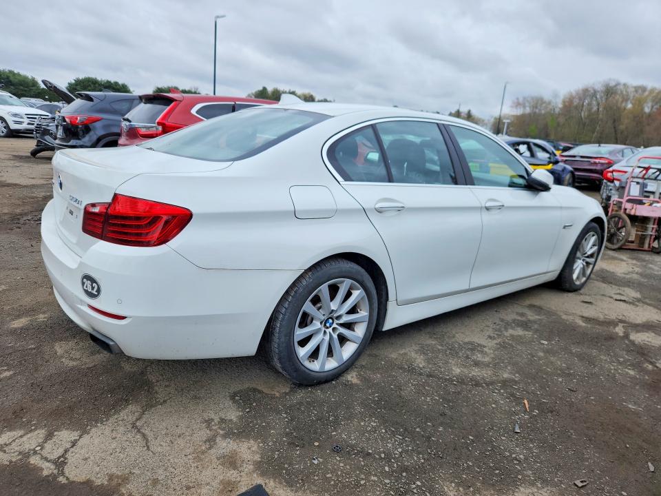 51006396 :رقم المزاد ، WBAKP9C58FD693737 vin ، 2015 Bmw 550 مزاد بيع